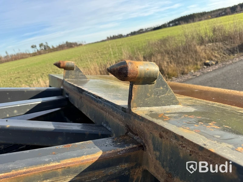 Lastväxlarvagn med tipp SLP-3-7600-VS -2018