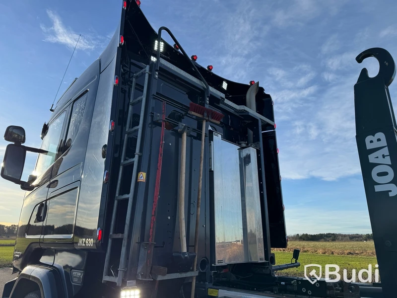 Lastväxlare Scania R580 8X4-4 -2017 | JOAB L24 med asfaltsbalk