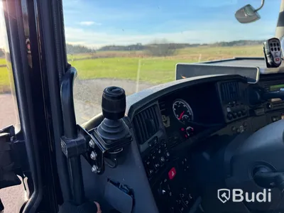 Lastväxlare Scania R580 8X4-4 -2017 | JOAB L24 med asfaltsbalk