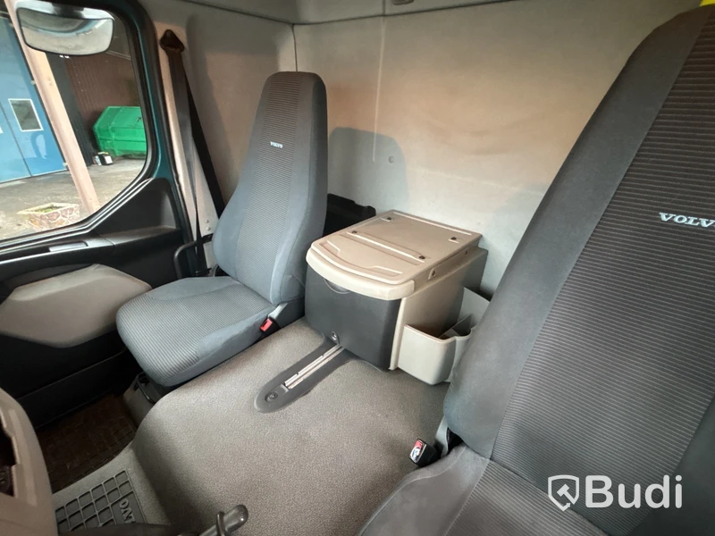 Distributionsbil Volvo FL | 47822 mil | 2013 | PLS | ÖBS