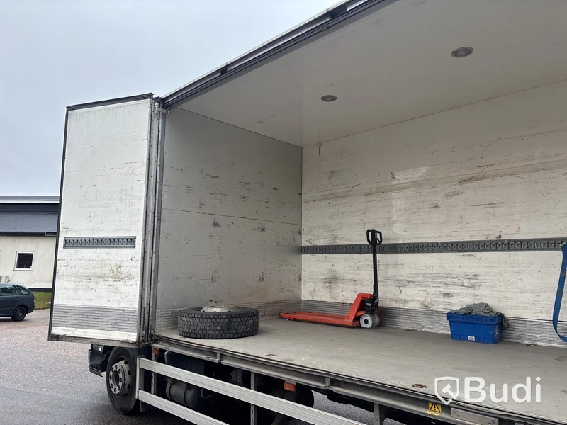 Distributionsbil Volvo FL | 47822 mil | 2013 | PLS | ÖBS
