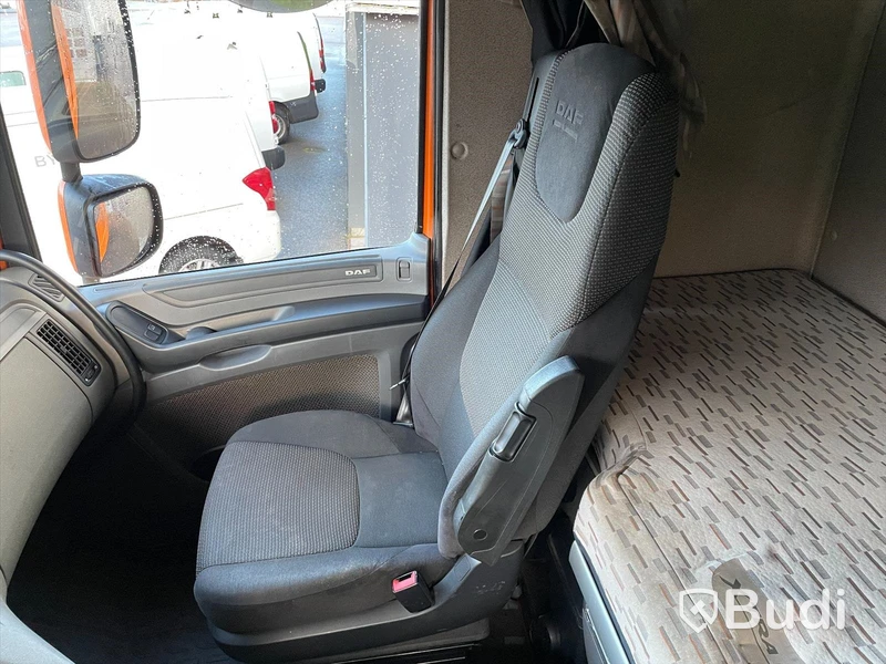 Dragbil DAF FTS XF460Z - 2015