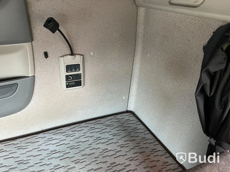 Dragbil DAF FTS XF460Z - 2015