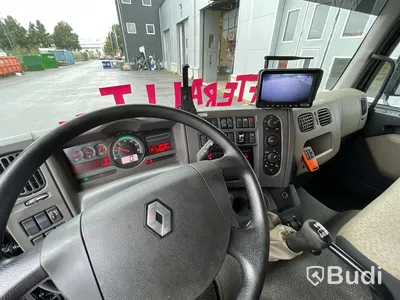 Lastbil Renault DXI15215 Bärgningsbil med kran