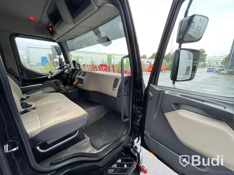 Lastbil Renault DXI15215 Bärgningsbil med kran