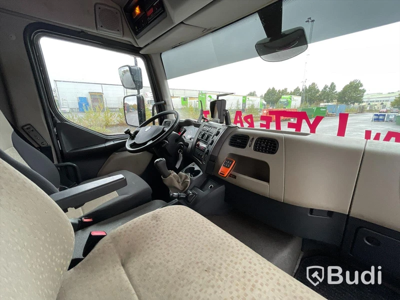 Lastbil Renault DXI15215 Bärgningsbil med kran