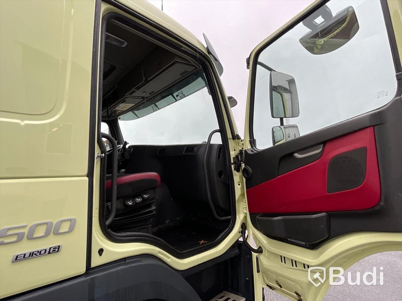 Lastbil Volvo FMX 500 8X4 Dumper Zetterbergs