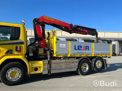 Lastbil Scania P410 Tip&kran PK22002D plogbilsförberedd