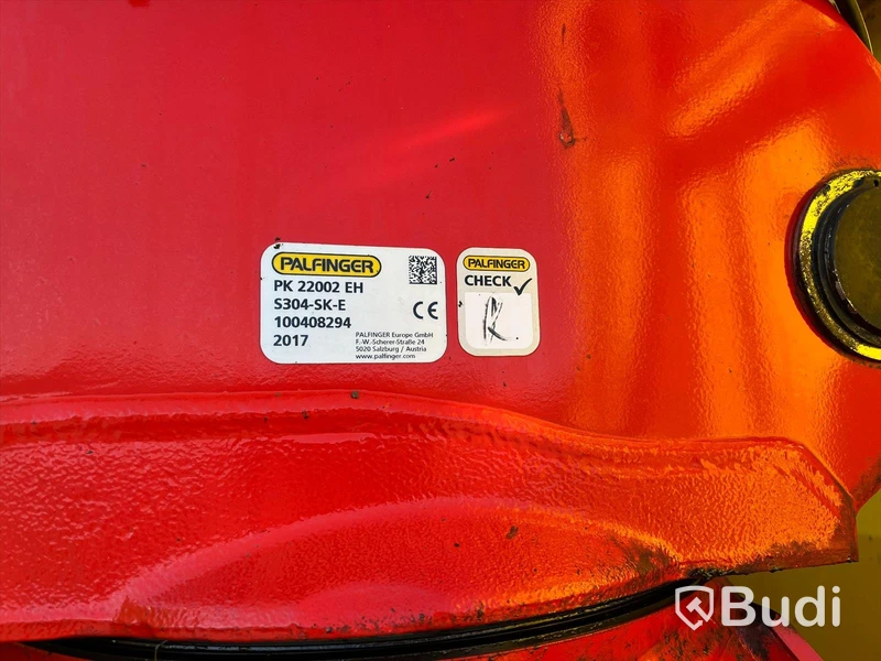 Lastbil Scania P410 Tip&kran PK22002D plogbilsförberedd