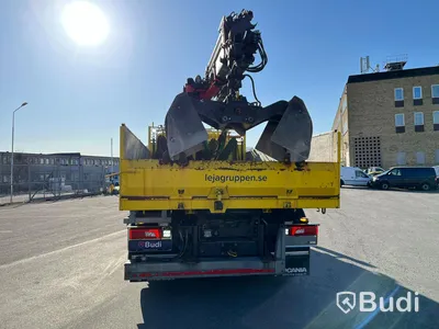 Lastbil Scania P410 Tip&kran PK22002D plogbilsförberedd