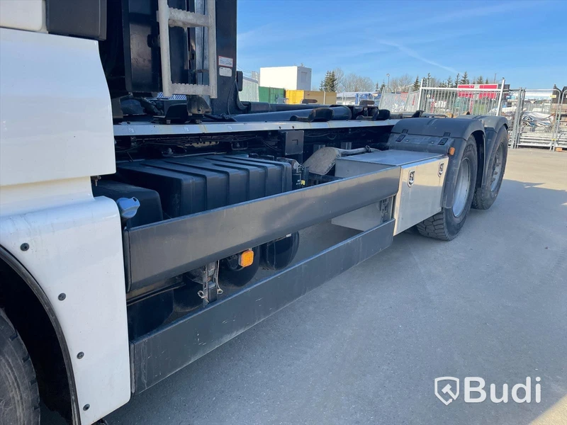 Lastbil MAN TGX 26.500 med Hiab lastväxlare 21T multilift