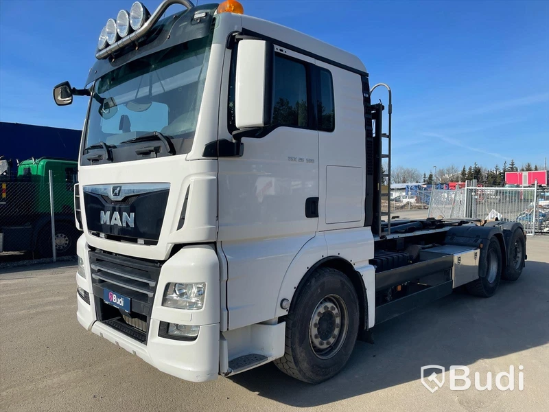 Lastbil MAN TGX 26.500 med Hiab lastväxlare 21T multilift