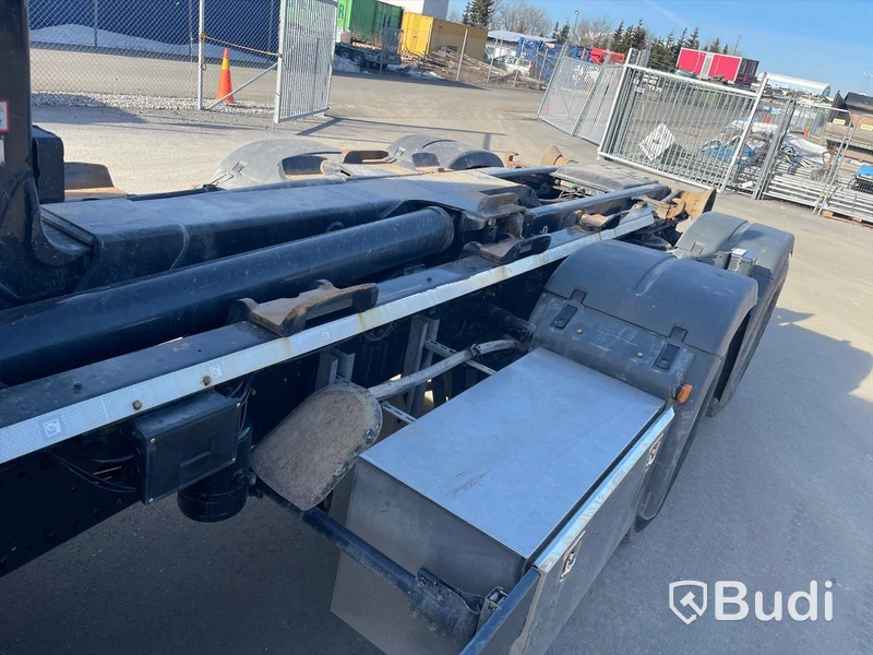 Lastbil MAN TGX 26.500 med Hiab lastväxlare 21T multilift