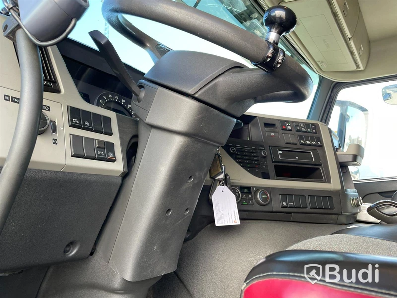Lastbil Volvo FM 450 Lastväxlare HIAB med Drag