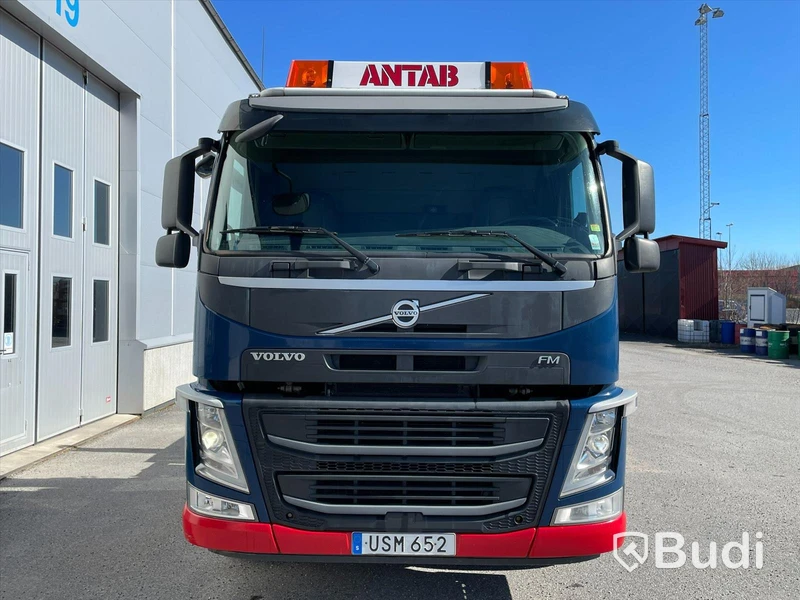Lastbil Volvo FM 450 Lastväxlare HIAB med Drag