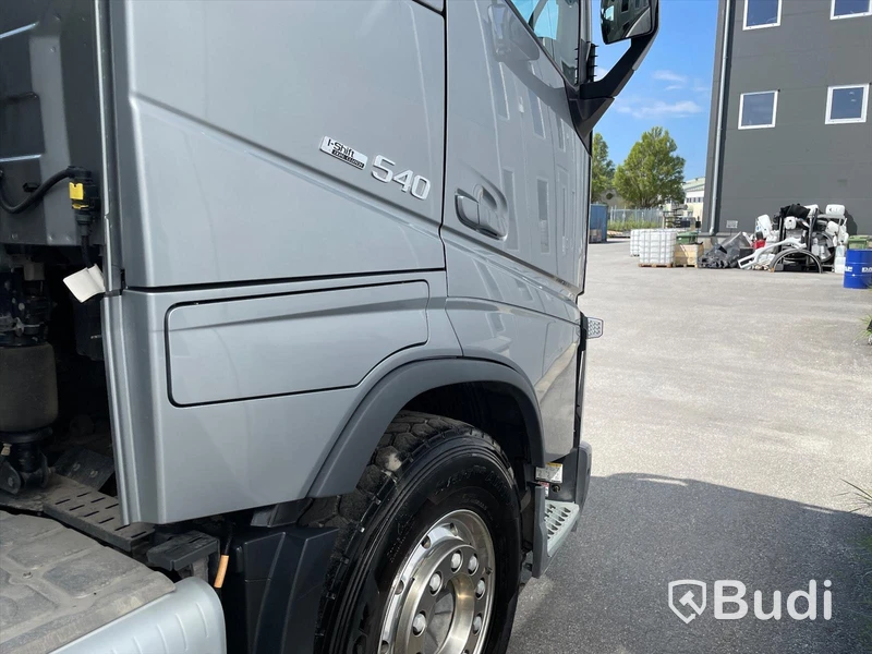 Lastbil Volvo FH13 540  6x4 Dumper med kärra