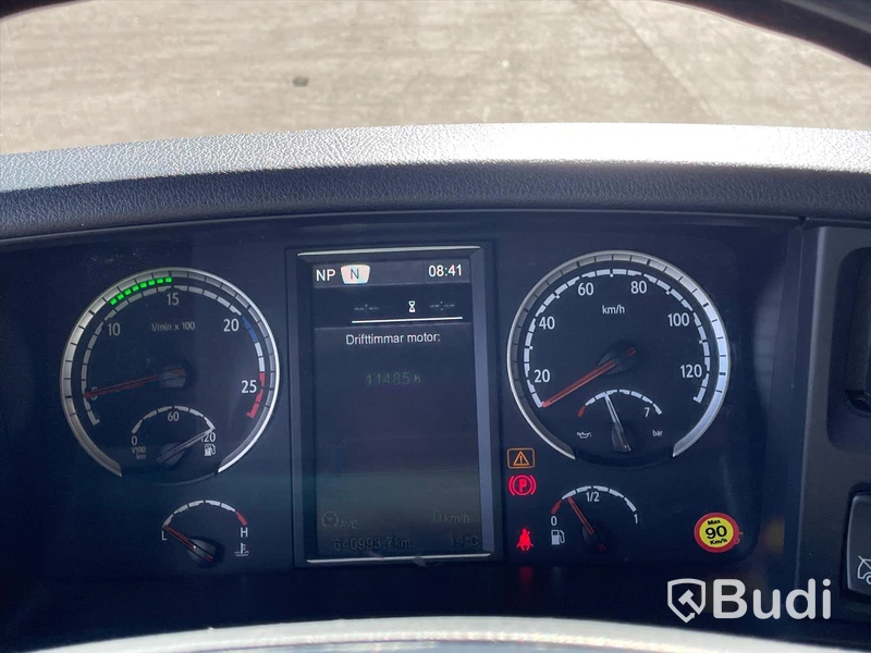 Lastbil Scania R490 6x2 Euro 6 Ny info i annonstexten skåpbil med bakgavelslyft och öppningsbarsida