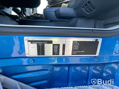 Lastbil Scania R490 6x2 Euro 6 Ny info i annonstexten skåpbil med bakgavelslyft och öppningsbarsida