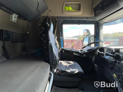 Lastbil Scania R490 6x2 Euro 6 Ny info i annonstexten skåpbil med bakgavelslyft och öppningsbarsida