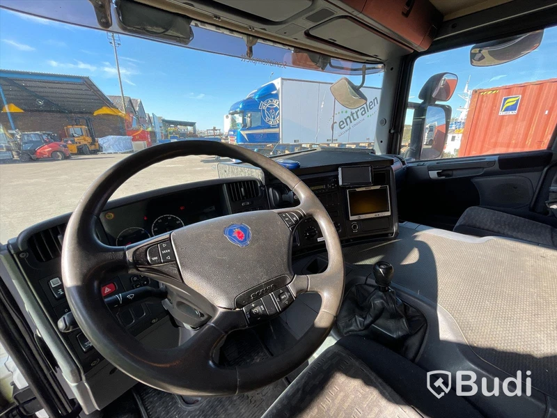 Lastbi Scania P270 4x2 HLB | 2008 | Öppningsbarsida