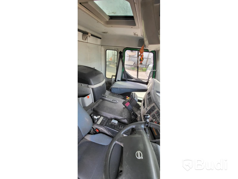 Lastbil Volvo FE 340 6x2 Sidlastare -2013