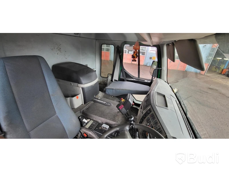 Lastbil Volvo FE 340 6x2 Sidlastare -2013