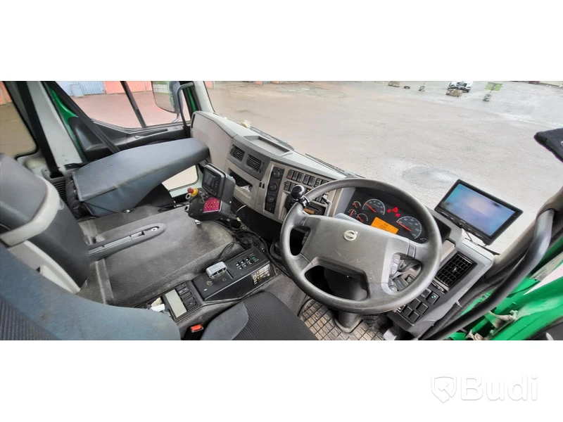 Lastbil Volvo FE 340 6x2 Sidlastare -2013
