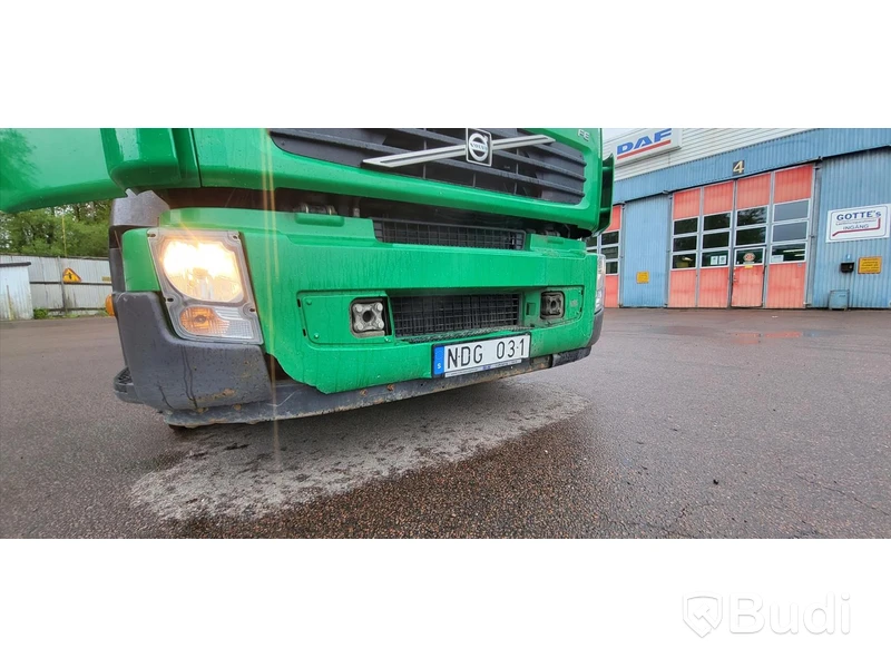 Lastbil Volvo FE 340 6x2 Sidlastare -2013