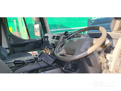 Lastbil Volvo FE 340 6x2 Sidlastare -2010