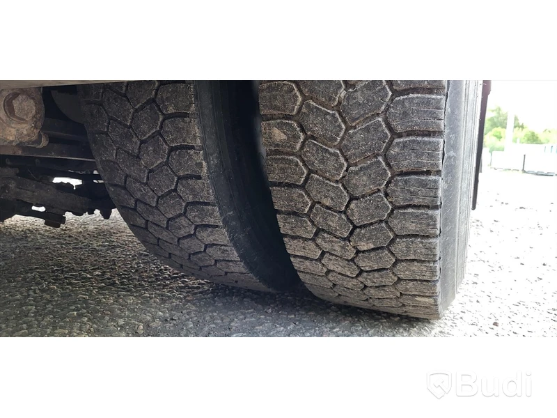 Lastbil Volvo FE 340 6x2 Sidlastare -2010
