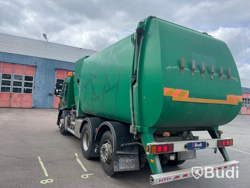 Lastbil Volvo FE 340 6x2 Sidlastare -2010