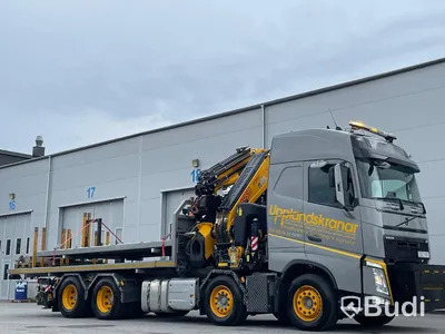 Bodbil Volvo FH 500 8x4 LL Globetrotter med Fassi kran 990 SDZ931 samt trailer CRJ824