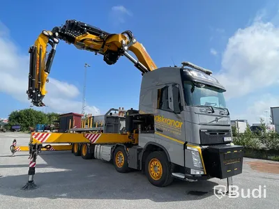 Bodbil Volvo FH 500 8x4 LL Globetrotter med Fassi kran 990 SDZ931 samt trailer CRJ824
