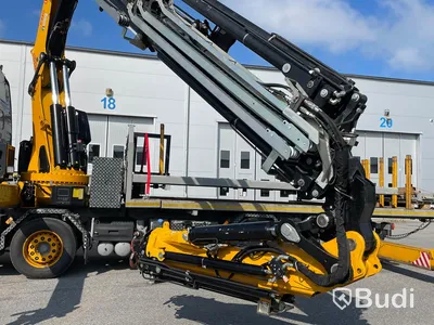 Bodbil Volvo FH 500 8x4 LL Globetrotter med Fassi kran 990 SDZ931 samt trailer CRJ824