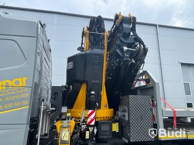 Bodbil Volvo FH 500 8x4 LL Globetrotter med Fassi kran 990 SDZ931 samt trailer CRJ824