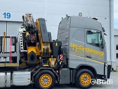Bodbil Volvo FH 500 8x4 LL Globetrotter med Fassi kran 990 SDZ931 samt trailer CRJ824