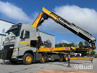 Bodbil Volvo FH 500 8x4 LL Globetrotter med Fassi kran 990 SDZ931 samt trailer CRJ824