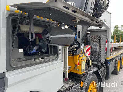 Bodbil Volvo FH 500 8x4 LL Globetrotter med Fassi kran 990 SDZ931 samt trailer CRJ824
