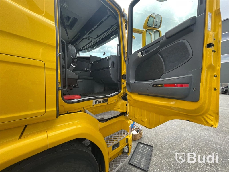 Kranflak Scania G410 8x2 -2016 med Hiabkran 288 E-6 Hipro
