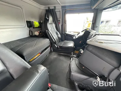 Kranflak Scania G410 8x2 -2016 med Hiabkran 288 E-6 Hipro