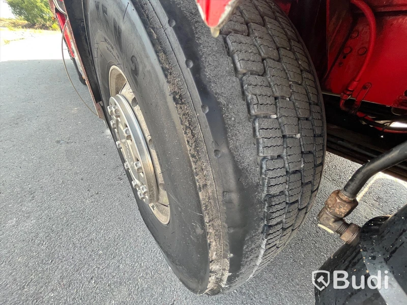 Lastbil Scania R480LB8X2-6 HHA Kranbil / Bodbil / Dragbil med jibb och 2 ton vajerspel