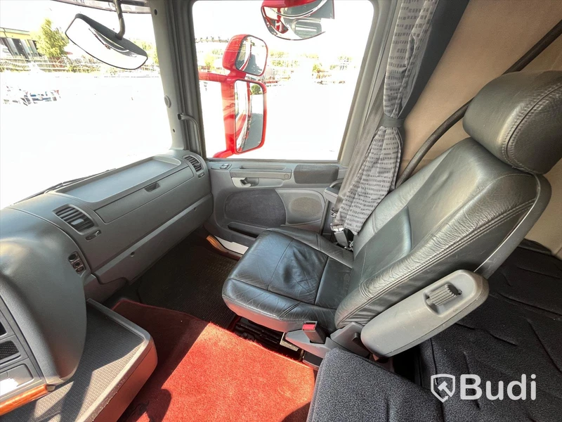 Lastbil Scania R480LB8X2-6 HHA Kranbil / Bodbil / Dragbil med jibb och 2 ton vajerspel
