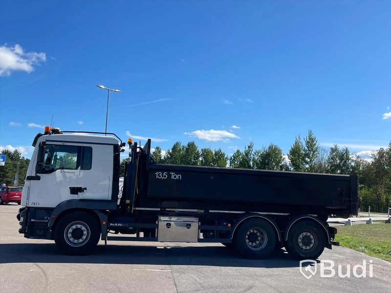 Lastbil MAN TGM 26.340 6x2-4 Joab lastväxlare inkl schaktflak