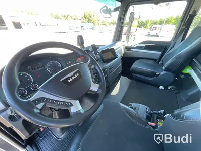 Lastbil MAN TGM 26.340 6x2-4 Joab lastväxlare inkl schaktflak