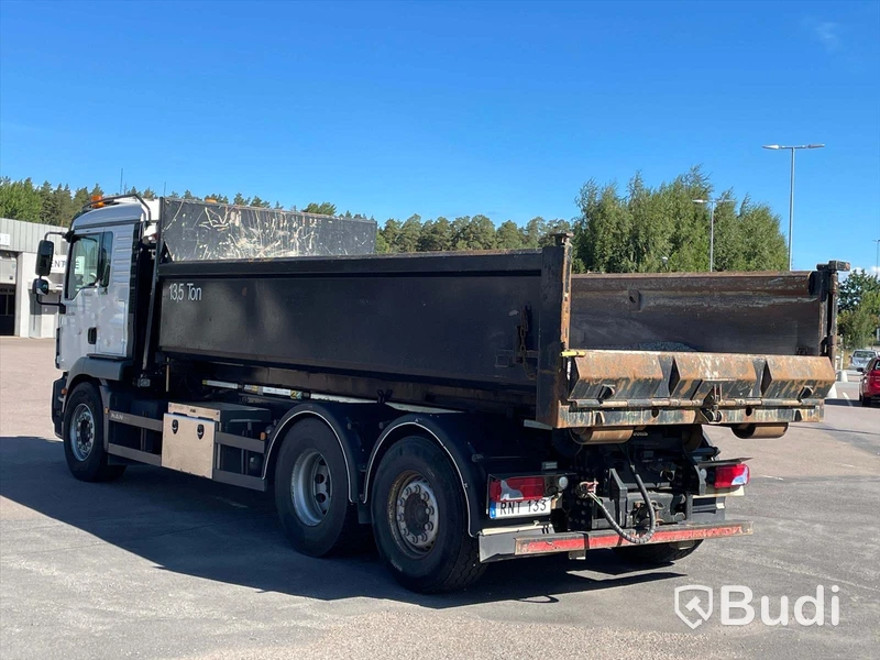 Lastbil MAN TGM 26.340 6x2-4 Joab lastväxlare inkl schaktflak