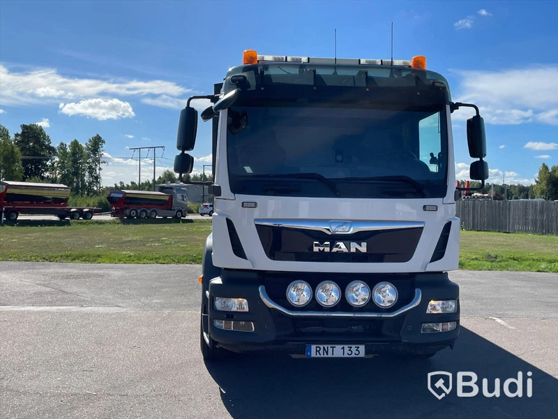 Lastbil MAN TGM 26.340 6x2-4 Joab lastväxlare inkl schaktflak