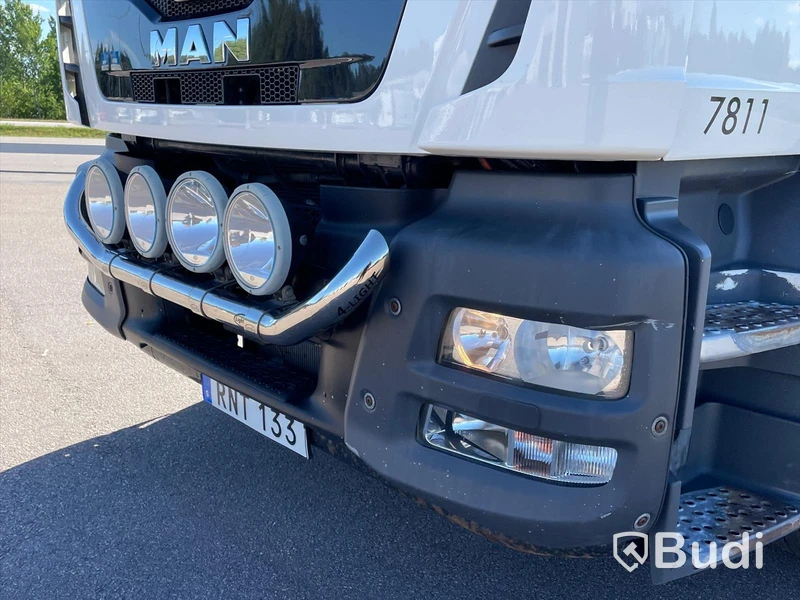 Lastbil MAN TGM 26.340 6x2-4 Joab lastväxlare inkl schaktflak