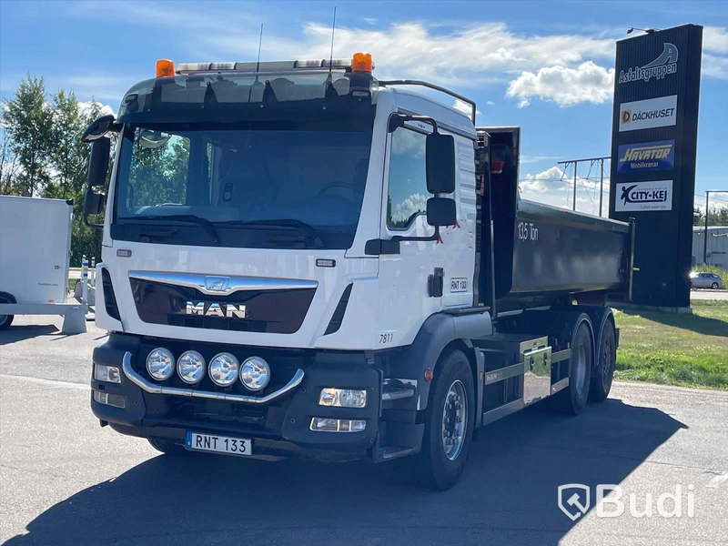 Lastbil MAN TGM 26.340 6x2-4 Joab lastväxlare inkl schaktflak