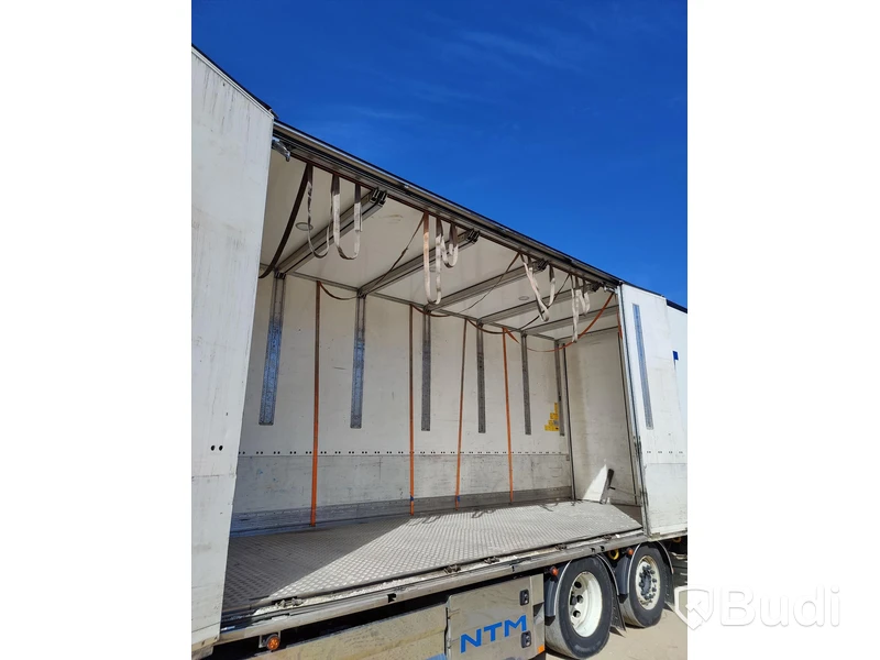 Fjärrbilsekipage Scania R580 6x2-4 med trailer Ekeri S8-D