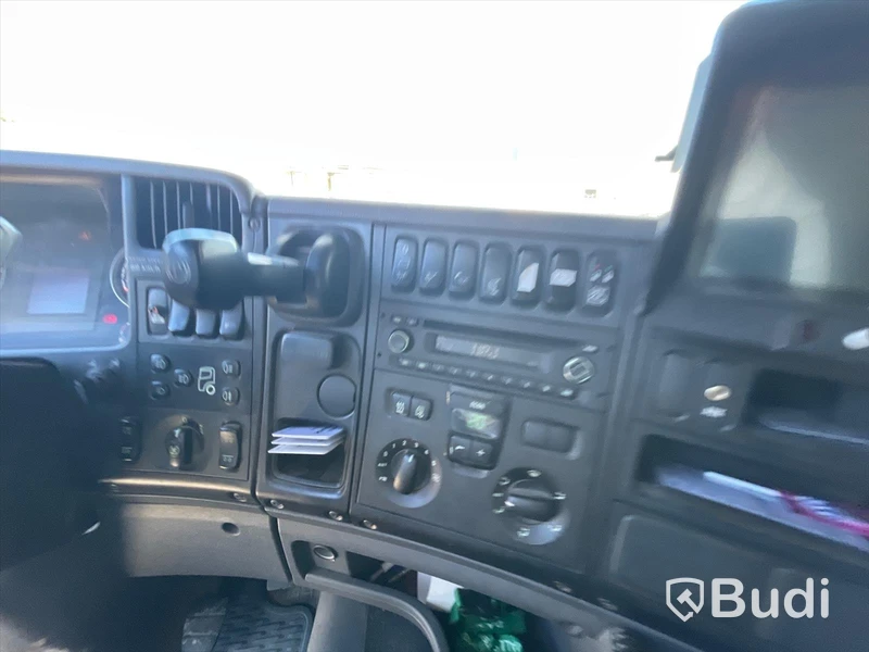 Lastbil Scania G440 Kranväxlare Palfinger 26Tm